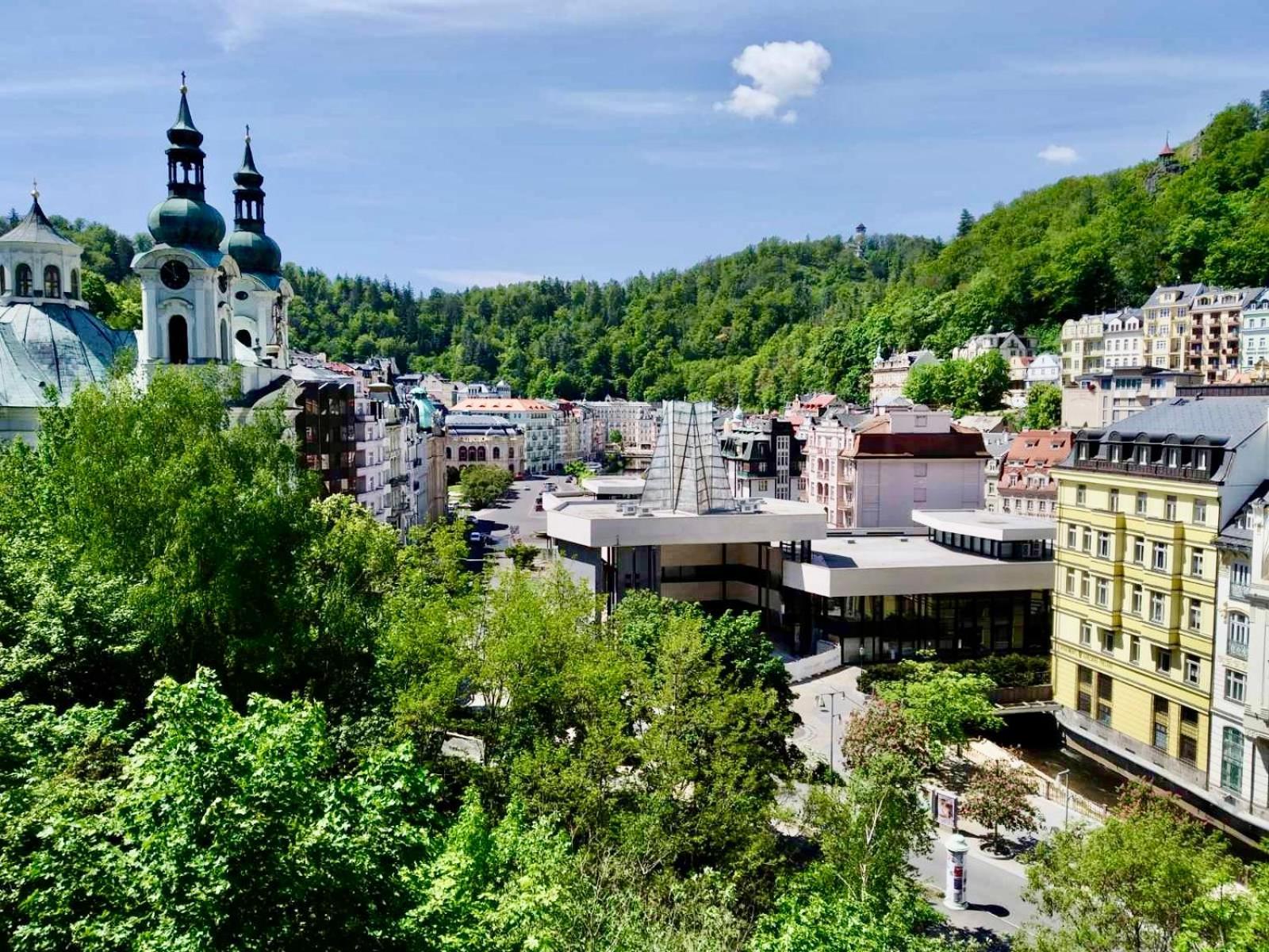 Artflora Kv Premium Apartment Karlovy Vary Ngoại thất bức ảnh